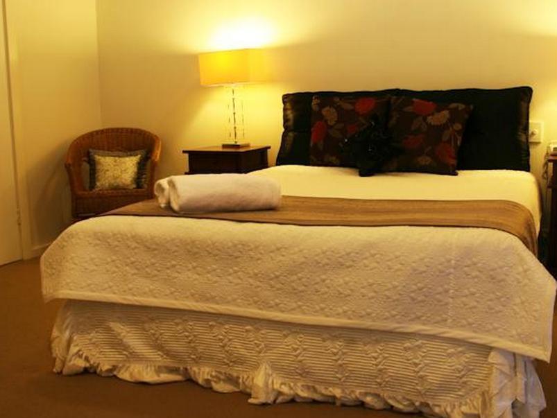 Squid'S Ink Motel Belmont Extérieur photo
